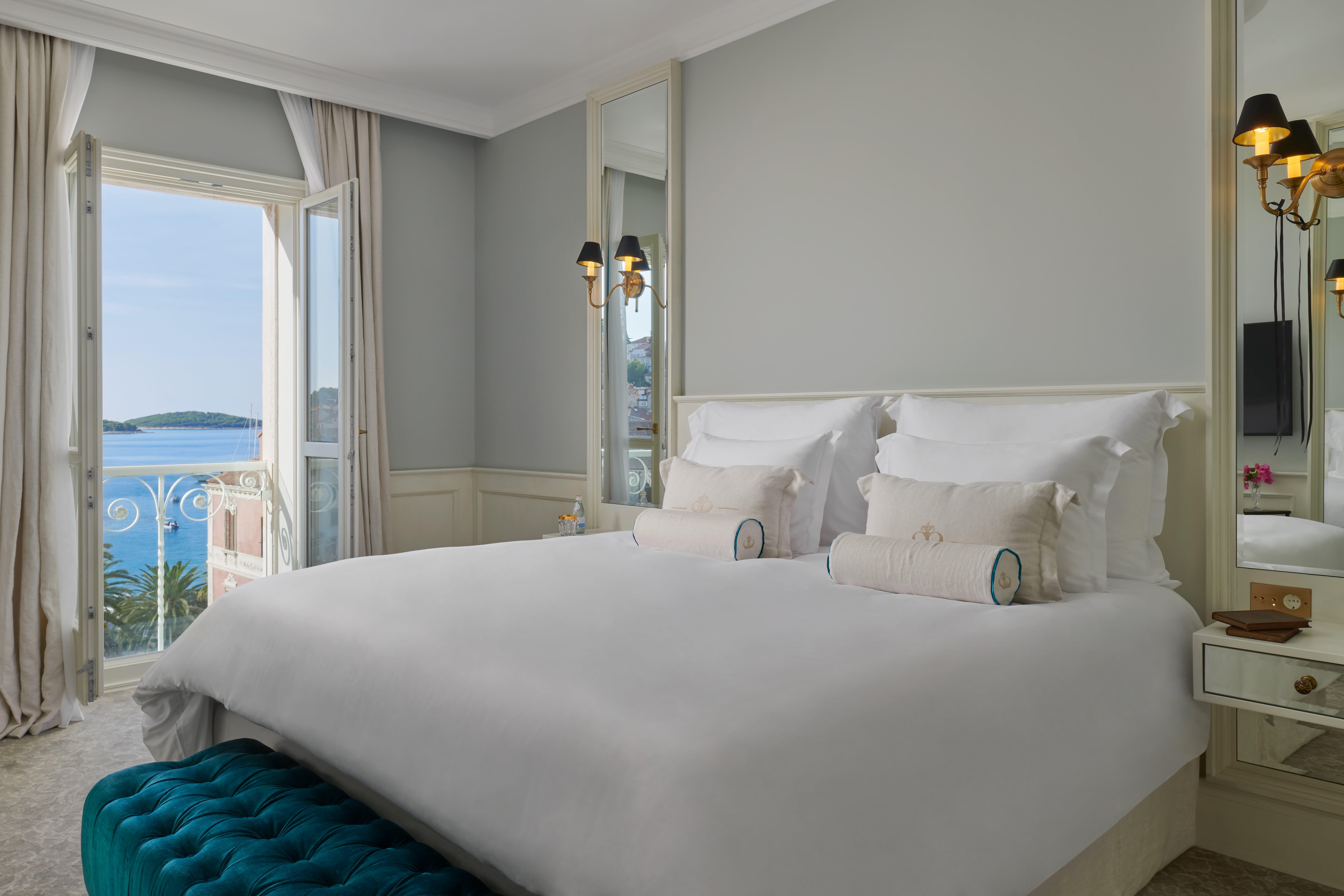 Palace Elisabeth, Hvar Heritage Hotel - The Leading Hotels Of The World ฮวาร์ ภายนอก รูปภาพ