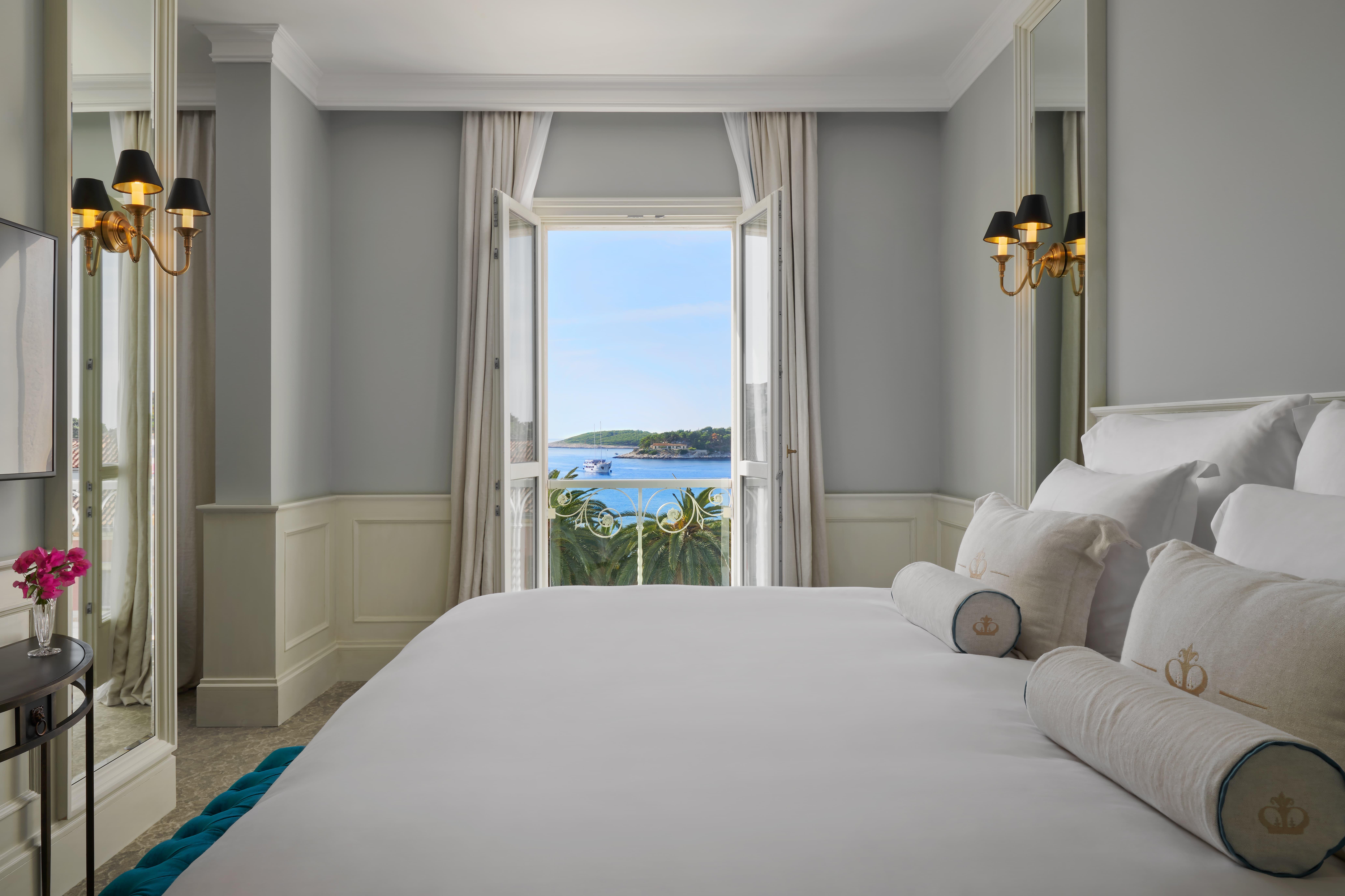 Palace Elisabeth, Hvar Heritage Hotel - The Leading Hotels Of The World ฮวาร์ ภายนอก รูปภาพ