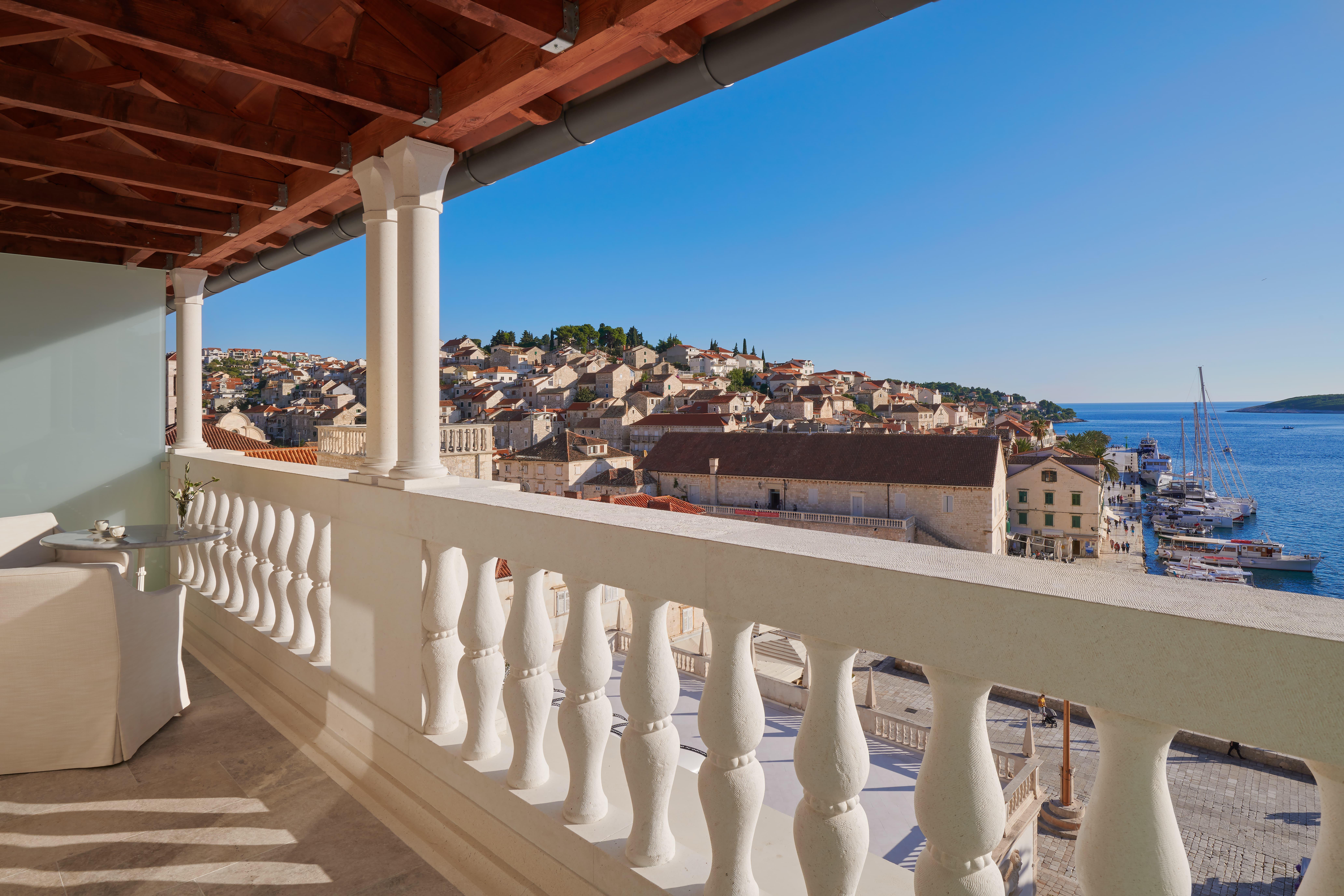 Palace Elisabeth, Hvar Heritage Hotel - The Leading Hotels Of The World ฮวาร์ ภายนอก รูปภาพ