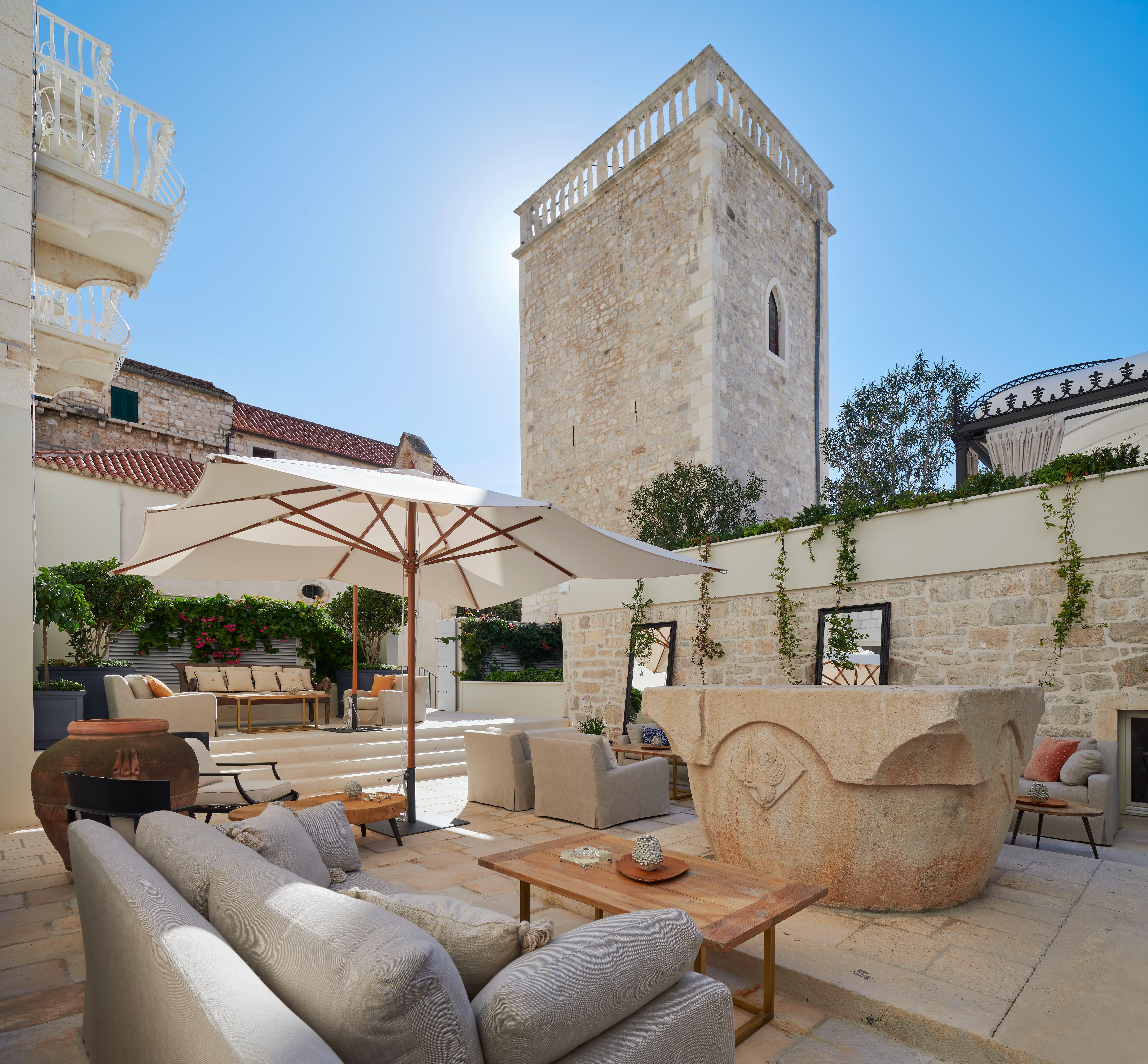 Palace Elisabeth, Hvar Heritage Hotel - The Leading Hotels Of The World ฮวาร์ ภายนอก รูปภาพ