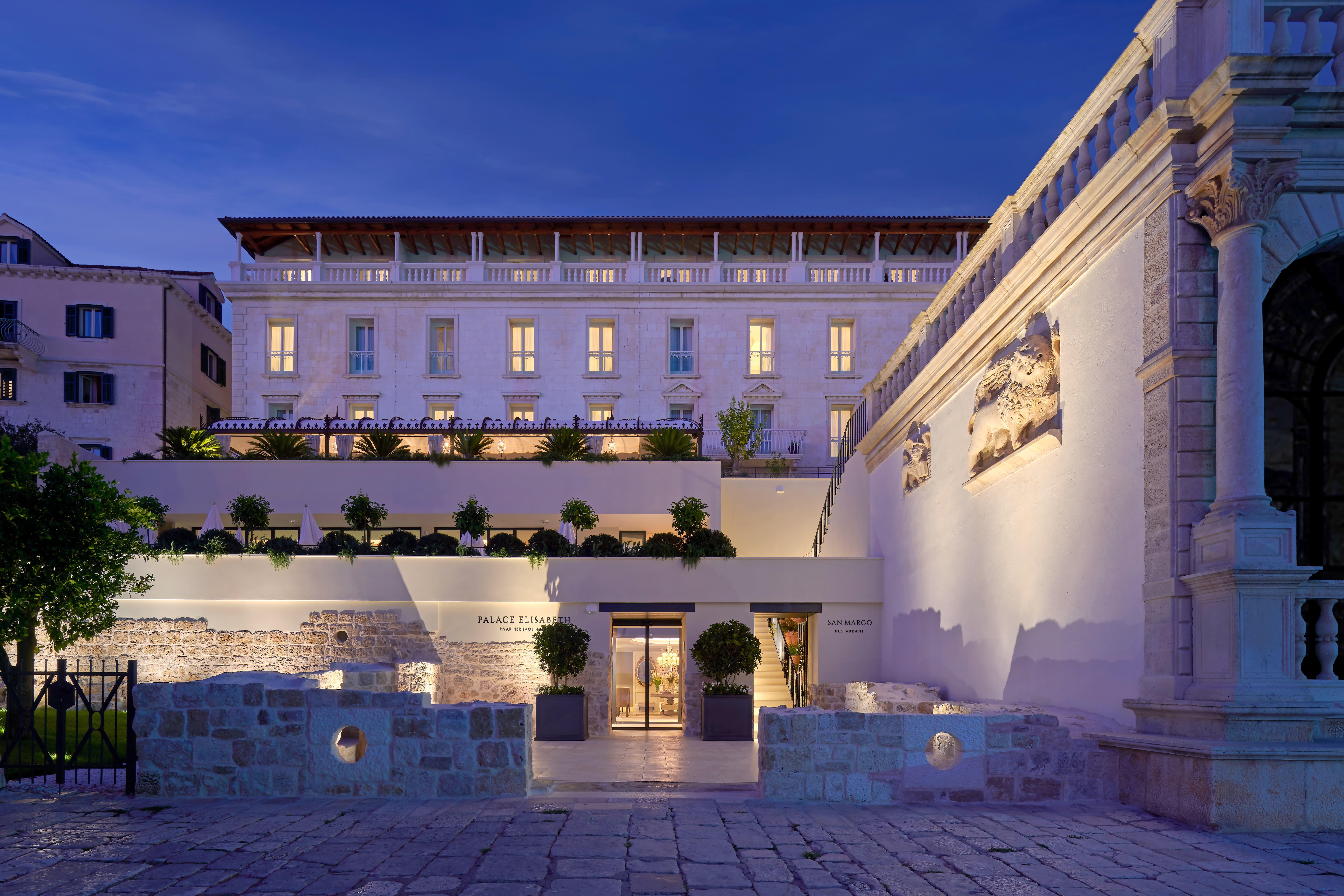 Palace Elisabeth, Hvar Heritage Hotel - The Leading Hotels Of The World ฮวาร์ ภายนอก รูปภาพ